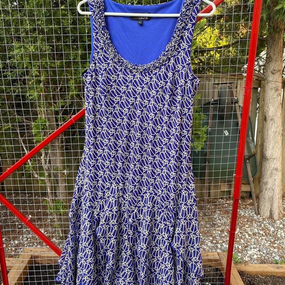 dresses for $10 each - Picture 5 of 7